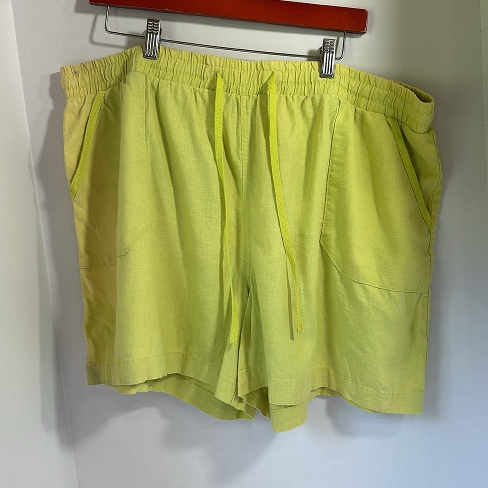 Lime brat green pull on shorts linen blend size 22/24W comfort waist lounge